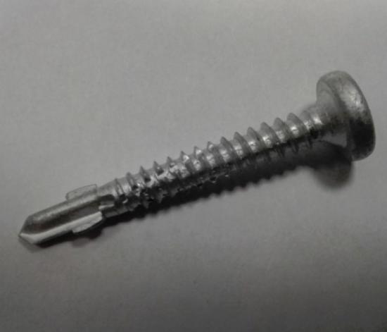 Prekės „Sraigtas fibrocementinei plokštei į metalą 4,2x32 mm A2 iškilia galvute IŠPARDUOTA“ paveikslėlis