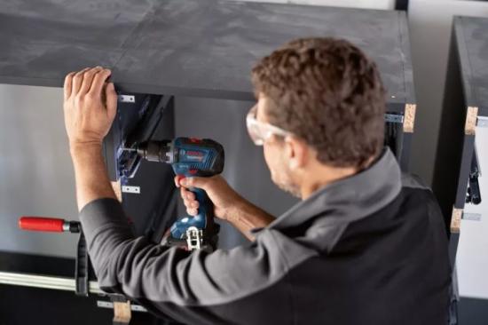 Prekės „Suktuvas akumuliatorinis 18 V 2x4,0 Ah GSR 18V-55 LB Bosch IŠPARDUOTA“ paveikslėlis