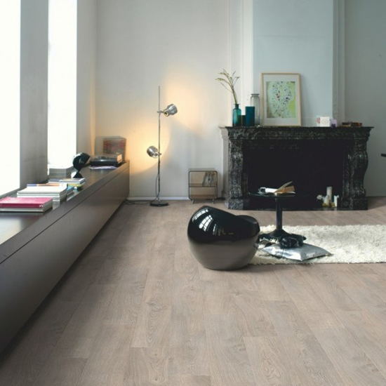 Prekės nuotrauka Laminuotos grindys Quick-Step, šviesiai pilkas senovinis ąžuolas, CLM1405, 1200x190x8mm, 32 klasė,  Classic HydroSeal kolekcija