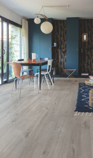 Prekės nuotrauka Vinilinės grindys Quick-Step, Cotton ąžuolas jaukiai pilkas, AVMPU40202, 1494x209x5+1mm, 33 klasė, su užraktu ir su paklotu, Bloom kolekcija