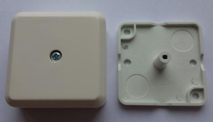 Prekės „Dėžutė paskirstymo PMD 60 x 60 x 27 mm B Liregus“ paveikslėlis