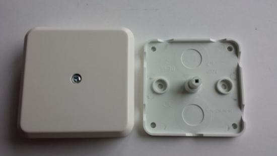 Prekės „Dėžutė paskirstymo PMD 81 x 81 x 27 mm B Liregus“ paveikslėlis