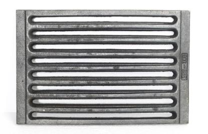 Prekės „Grotelės ketaus krosniai  A-15 250 x 380 mm“ paveikslėlis