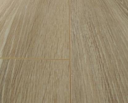 Prekės „Laminuota grindų danga 88VA/2987 WG 1380 x 193 x 8 mm V4 AC4“ paveikslėlis