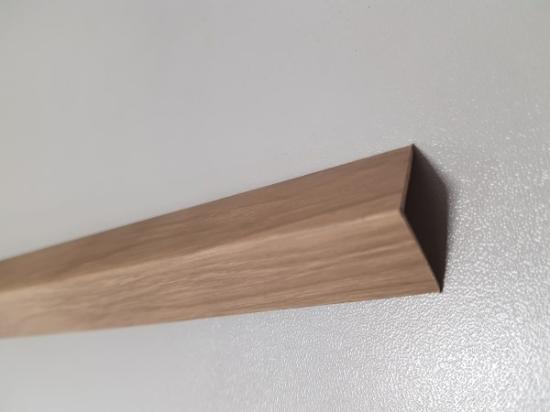 Prekės „Kampas PVC apdailai išorinis Nelson Ąžuolas 20 x 20 mm 2,75 m“ paveikslėlis