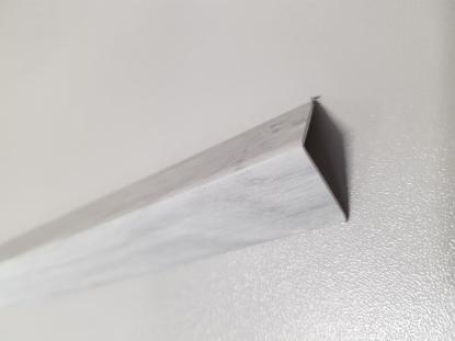 Prekės „Kampas PVC apdailai išorinis Norveg Ąžuolas 20 x 20 mm 2,75 m“ paveikslėlis