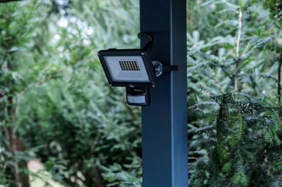 Prekės „Prožektorius LED + PIR120 20W 6500K IP44 JARO Brennenstuhl“ paveikslėlis