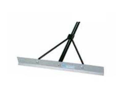 Prekės „Glaistyklė betonui 630 x 90 mm aliuminio be koto“ paveikslėlis