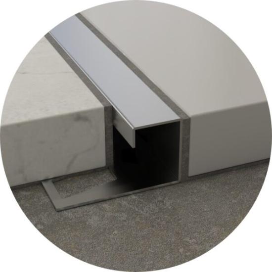 Prekės „Profilis SQ010-50-250 10x10mm nerūdijantis plienas 2,5m lenktas“ paveikslėlis