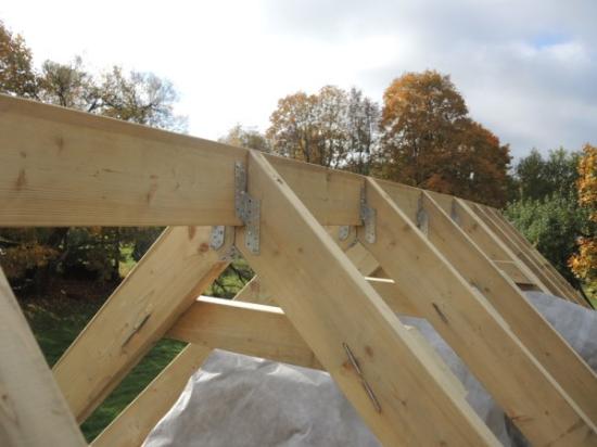 Prekės „Kampinis gegnėms 210x32x2 mm dešinės pusės LK Domax“ paveikslėlis