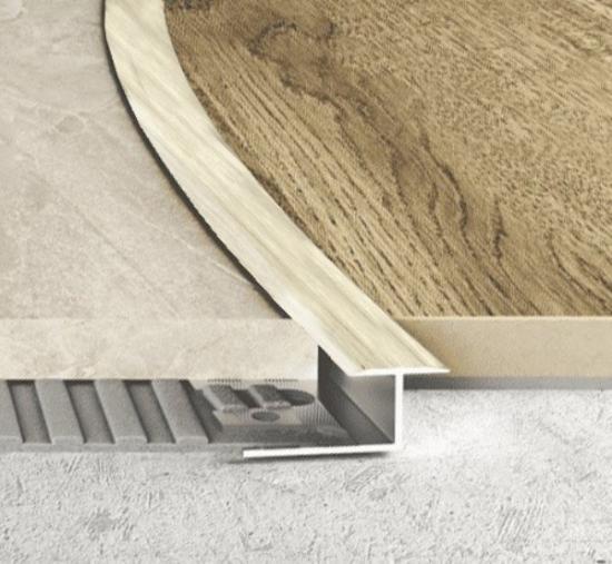 Prekės „Profilis sujungimo lenktas S92 15x10mm 2,5m balintas ąžuolas“ paveikslėlis
