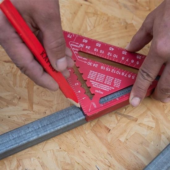 Prekės „Kampainis aliuminis 180 mm trikampis 446 Kapro“ paveikslėlis