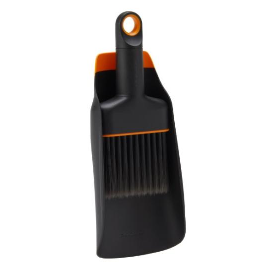 Prekės „Semtuvėlis su šluotele Fiskars“ paveikslėlis
