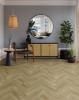 Prekės „Danga grindų SPC SENTAI ezLife+ Herringbone Oak Antwerp 635x127x6,5mm (0,55) 5GI“ paveikslėlis