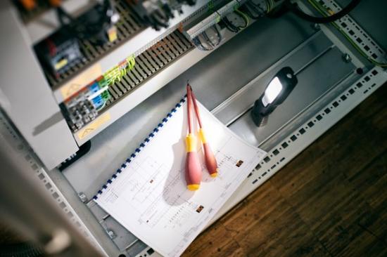 Prekės „Žibintuvėlis LED HL-201A 250+70Lm IP20 Brennenstuhl“ paveikslėlis
