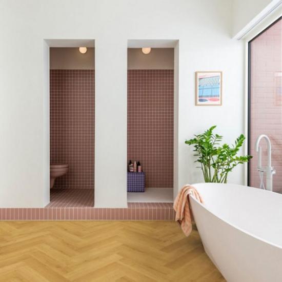 Prekės „Laminuotos grindys Quick-Step, Herringbone 90° eglutė Cumin ąžuolas, IMD8247, 655x131x8mm, 32 klasė, Impressive Design HydroSeal kolekcija“ paveikslėlis
