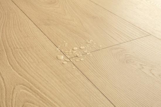 Prekės „Laminuotos grindys Quick-Step, pilkšvai rusvas ąžuolas Desert, CLM5802, 1200x190x8 mm, 32 klasė, Classic HydroSeal kolekcija“ paveikslėlis