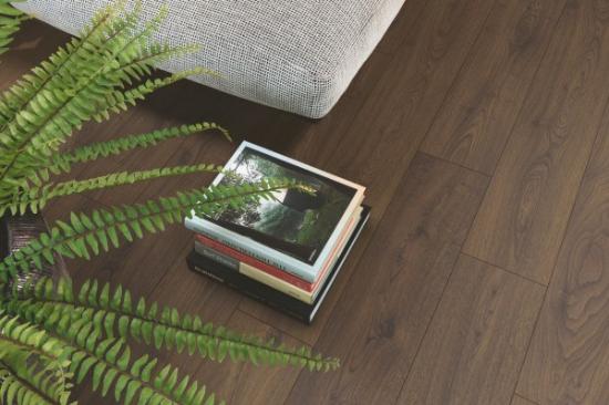 Prekės „Laminuotos grindys Quick-Step, rudas ąžuolas Peanut, CLM5800, 1200x190x8 mm, 32 klasė, Classic HydroSeal kolekcija“ paveikslėlis