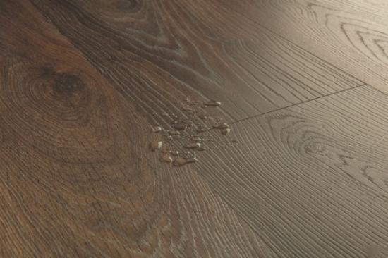 Prekės „Laminuotos grindys Quick-Step, rudas ąžuolas Peanut, CLM5800, 1200x190x8 mm, 32 klasė, Classic HydroSeal kolekcija“ paveikslėlis
