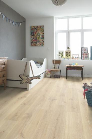 Prekės „Laminuotos grindys Quick-Step, ąžuolas šviesus Tennessee, CRH3179, 1200x190x7mm, 32 klasė, Creo HydroSeal kolekcija“ paveikslėlis