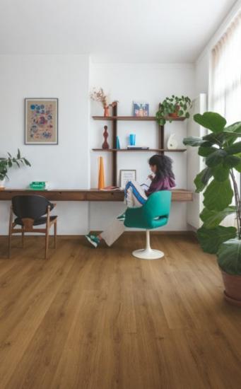 Prekės „Vinilinės grindys Quick-Step, Botanic caramel ąžuolas, AVMPU40315, 1494x209x5+1mm, 33 klasė, su užraktu ir su paklotu, Bloom kolekcija“ paveikslėlis