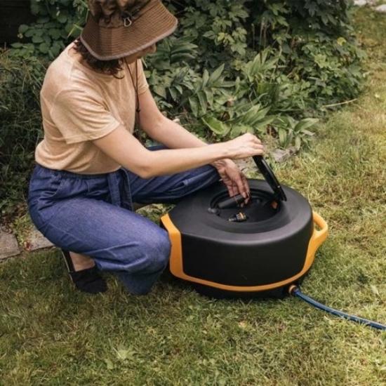 Prekės „Ritė + laistymo žarna ½" 25m XL Q3 Fiskars“ paveikslėlis