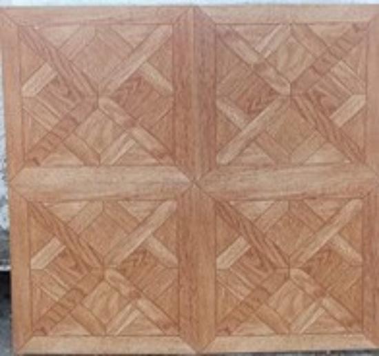 Prekės „Lipni dekoratyvinė LVT grindų plytelė LVT 30x30 RCL7016“ paveikslėlis