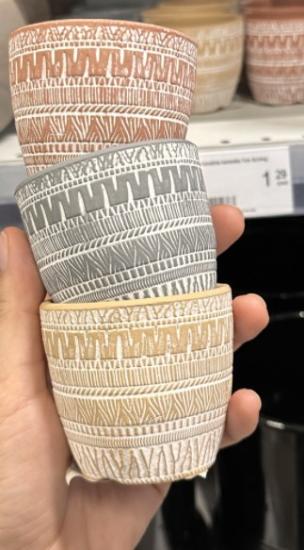 Prekės „Vazonas persikinis keramika 7cm 4Living“ paveikslėlis