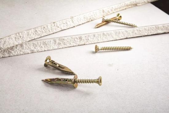 Prekės „Kaištis GKP plokštei kalamas 10,5x30 mm + medsraigtis 4x40 mm 12 vnt Rawlplug“ paveikslėlis
