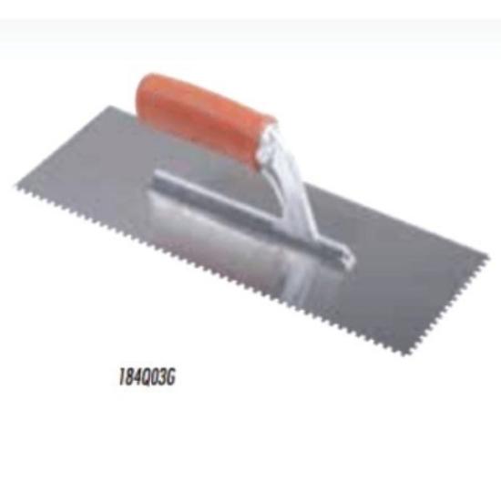 Prekės „Dantyta glaistyklė, kvadratiniais dantimis su gumine rankena, 3 mm, 36x13cm“ paveikslėlis