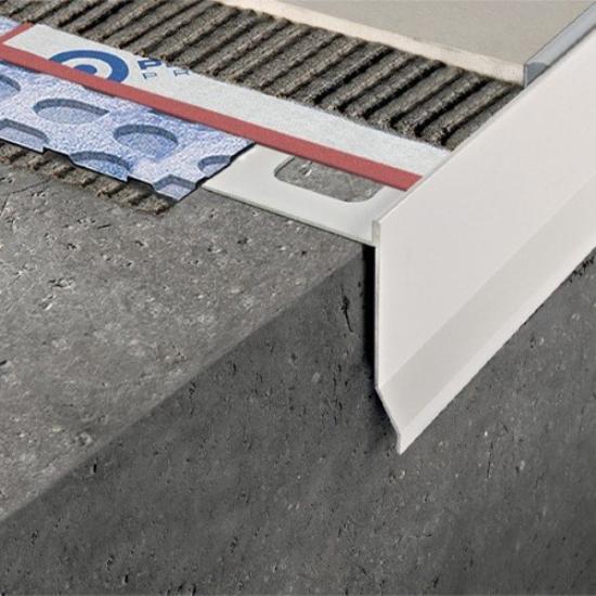 Prekės „Profilis, aliuminis anoduotas terasos/balkono užbaigimo, h 10 mm, L 2,7 m“ paveikslėlis