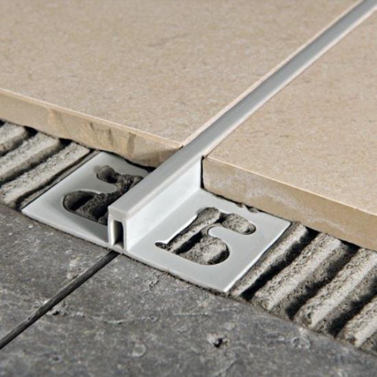 Prekės „Profilis deformacinis, PVC, tamsiai pilkas, h 6 mm, 2,5 m“ paveikslėlis