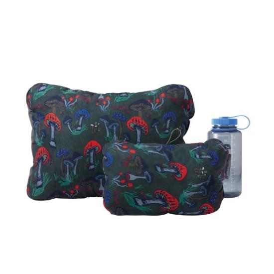 Prekės „Pagalvė Therm-a-rest Compressible Pillow Cinch Small - Mėlyna su grybais (Fun Guy Print)“ paveikslėlis