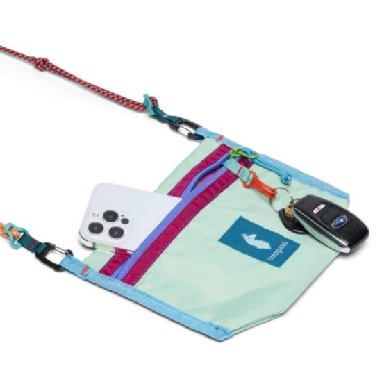 Prekės „Kelioninė rankinė Cotopaxi Lista 2L Crossbody Bag - Įvairių spalvų“ paveikslėlis