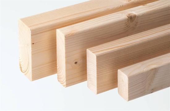 Prekės „Lenta medinė EGLĖ HR40 18x95x3600mm obliuota“ paveikslėlis