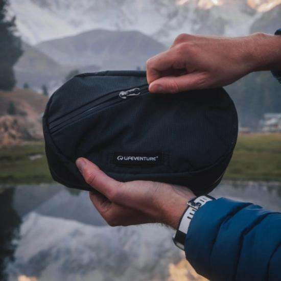 Prekės „Kelioninė kosmetinė Lifeventure Folding Wash Bag - Juoda“ paveikslėlis