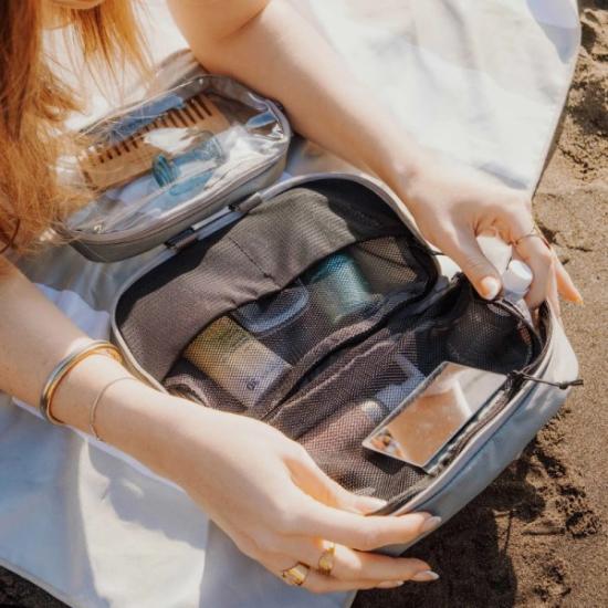 Prekės „Kelioninė kosmetinė Lifeventure Folding Wash Bag - Pilka“ paveikslėlis