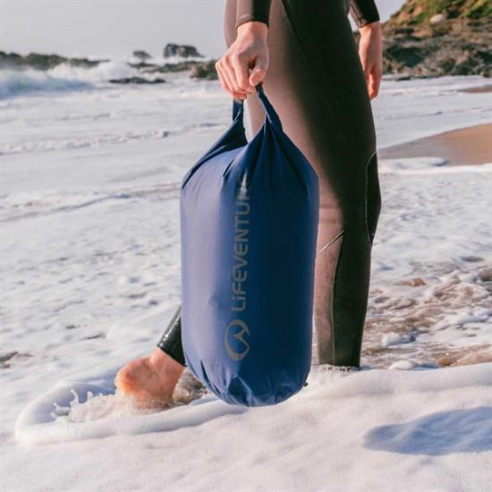 Prekės „Sauskrepšys Lifeventure Stormlight DryBag 15l - Tamsiai mėlyna“ paveikslėlis